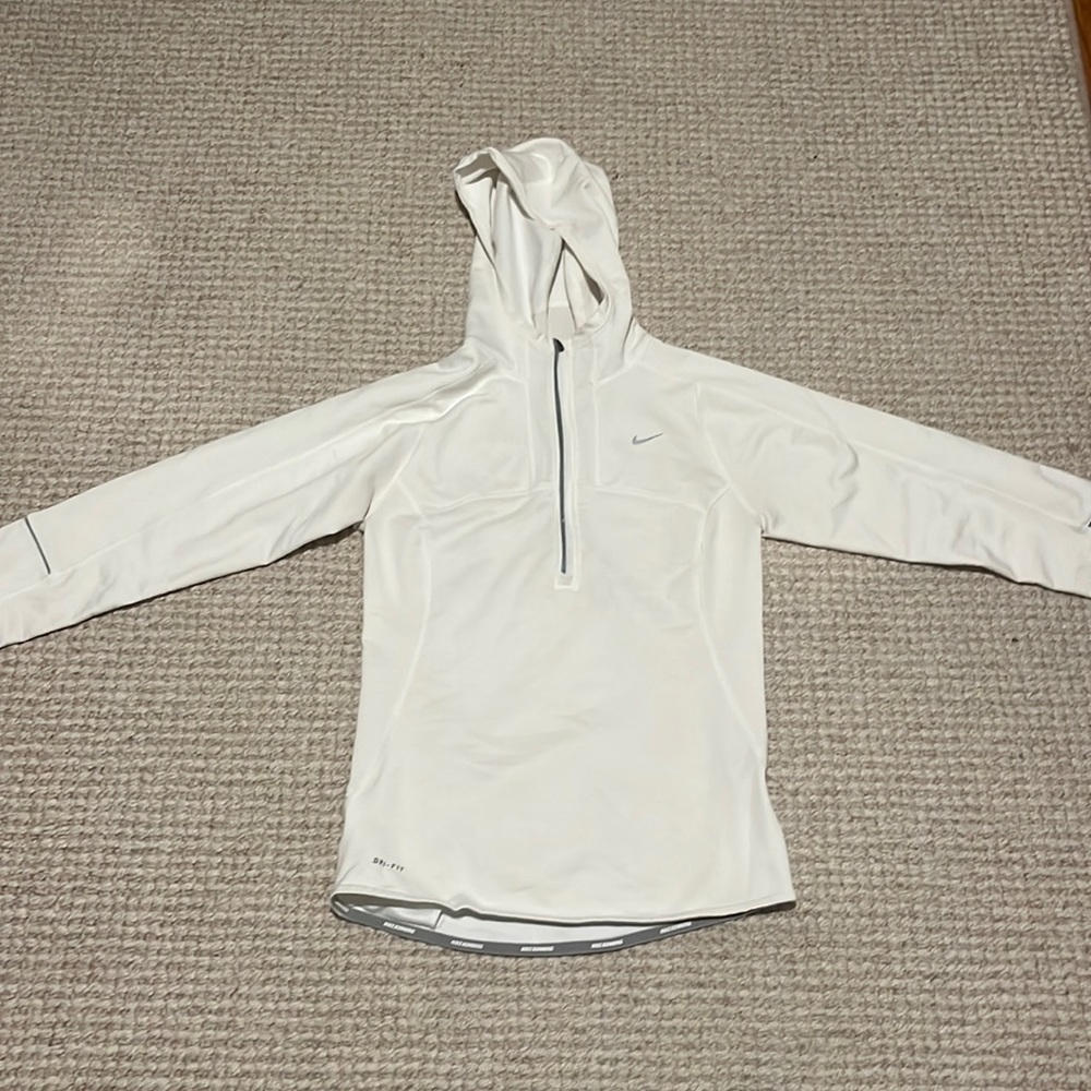 Women’s Nike Dri-Fit Running 1/4 zip size XS barely worn